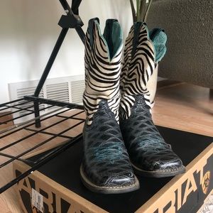 Ariat Women’s QuickDraw Cowboy Boots, Size 8, Zebra
